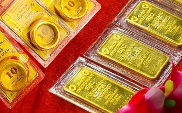 Trước đó, vào 20h ngày 17/11 (giờ Việt Nam), vàng giao ngay đứng ở mức 4.070 USD/ounce, còn hợp đồng vàng tương lai tháng 12 đạt 4.080 USD/ounce.    