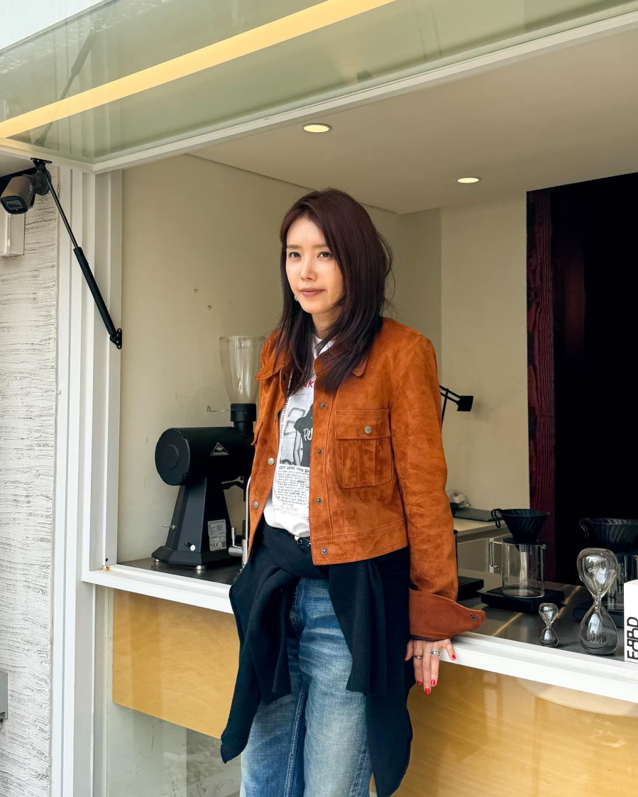  Kết cấu cắt sole giúp Shbet123 Link Vào ShBet Mới Nhất nhẹ nhàng hơn và ôm sát vào đường nét gương mặt, tạo cảm giác hài hòa 
