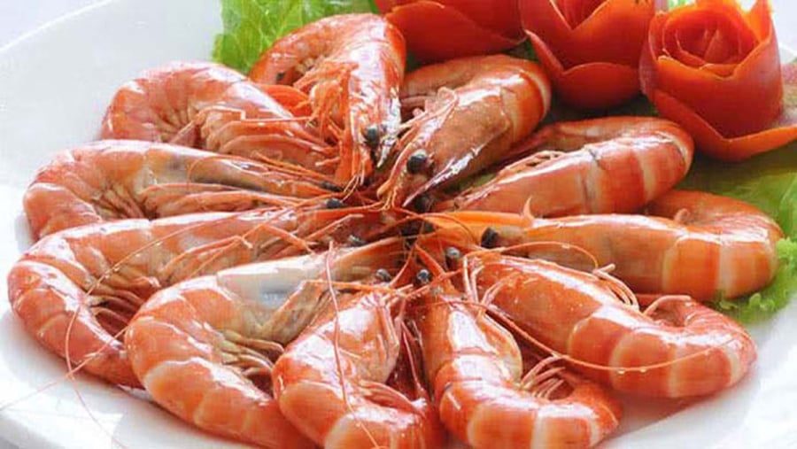 Cách hấp tôm ngon đỏ au