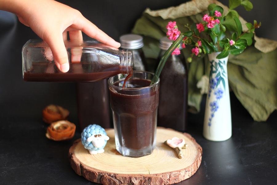 Cách nấu nước đậu đen uống vào nhuận tràng, mát gan