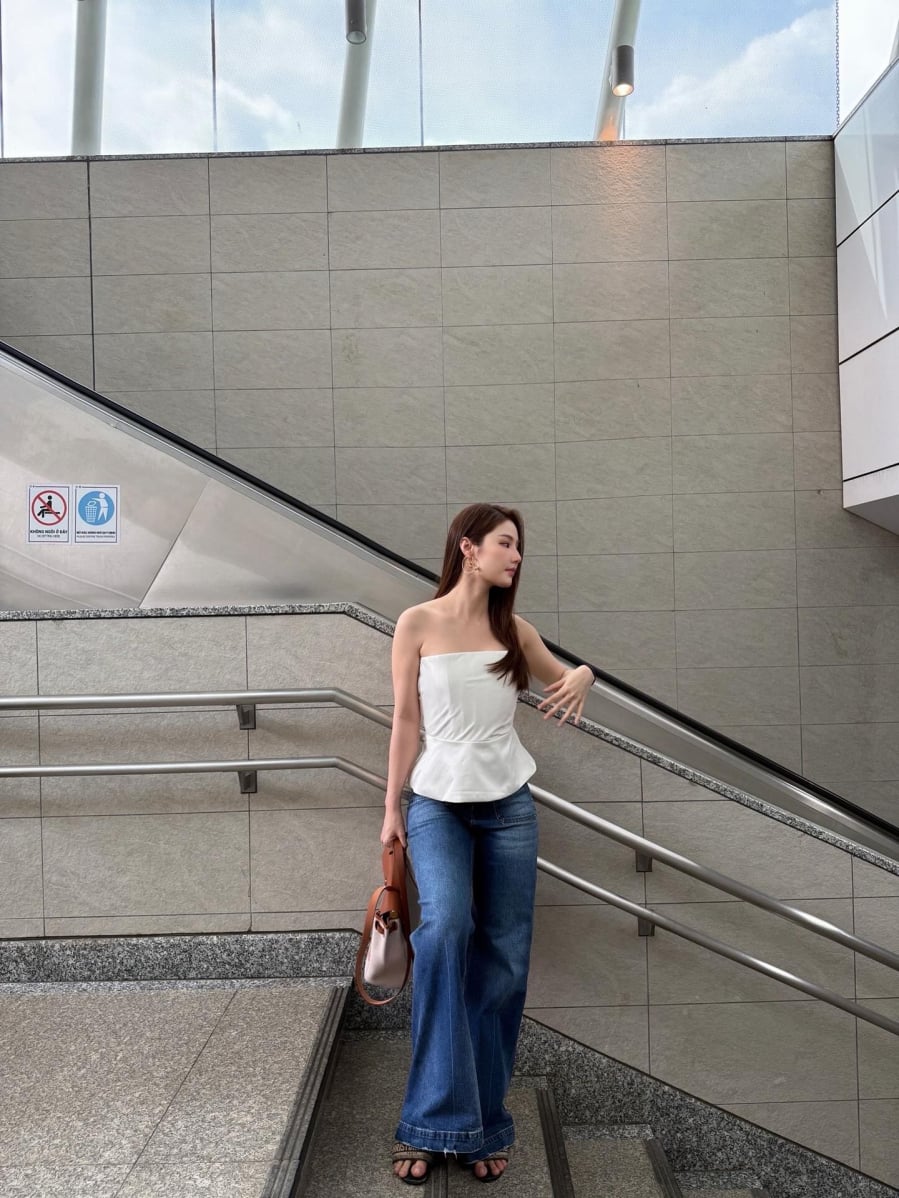 Phụ kiện mang tông trung tính giúp bộ Shbet999 com đăng nhập giữ được vẻ sang trọng mà không quá phô trương.