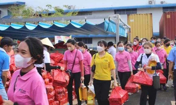 Tổng Liên đoàn Lao động Việt Nam dự kiến chi khoảng 6.000 tỷ đồng cho các hoạt động này, tăng 10-15% so với năm trước, nhằm đảm bảo không ai bị bỏ lại phía sau trong dịp Tết Bính Ngọ 2026.    