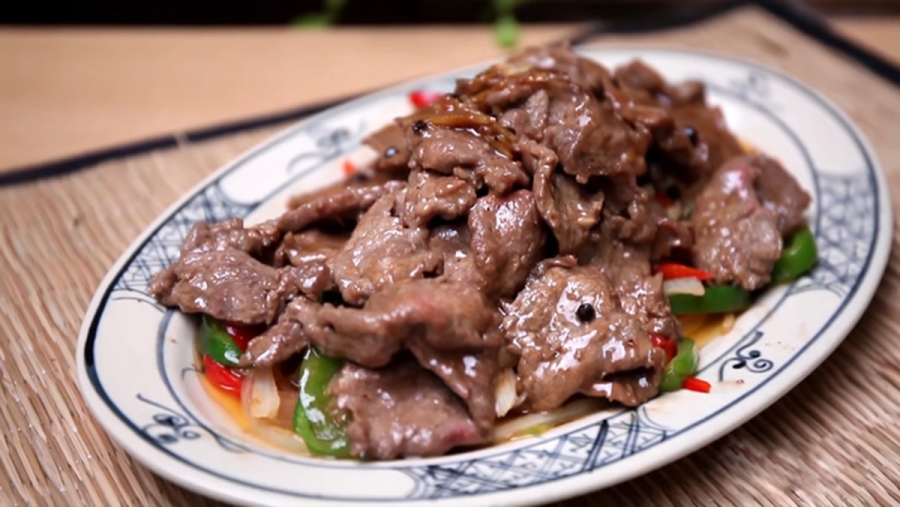 Cách nấu bò sốt tiêu đen ngon