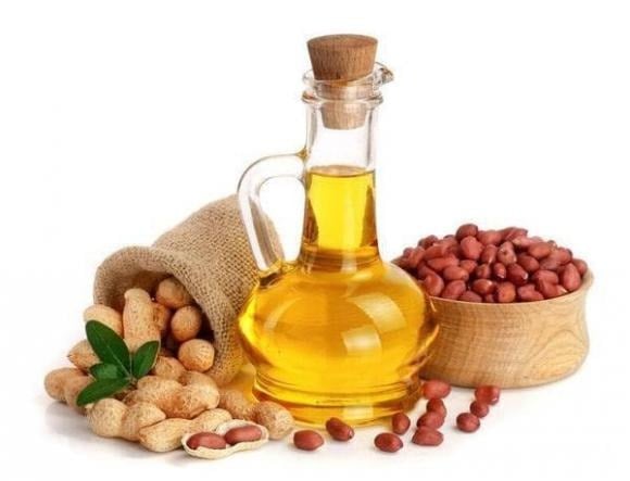 Dầu ăn giàu chất dinh dưỡng và có lợi cho sức khỏe khi dùng đúng hạn. 