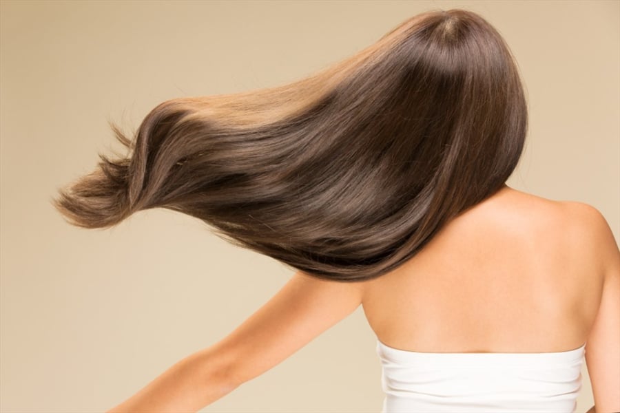 Biotin, hay còn gọi là vitamin B7, giữ vai trò quan trọng trong quá trình hình thành và phát triển của sợi tóc. 