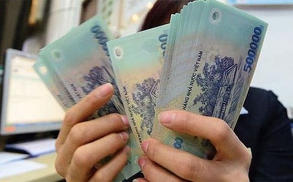 Theo đó, cán bộ, công chức, viên chức được nghỉ từ thứ Năm (1/1/2026) đến hết Chủ nhật (4/1/2026); ngày làm việc thứ Sáu (2/1/2026) được hoán đổi sang ngày nghỉ hằng tuần thứ Bảy (10/1/2026).