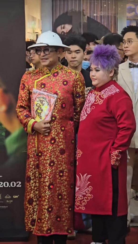 MC Thanh Bạch công khai vợ mới
