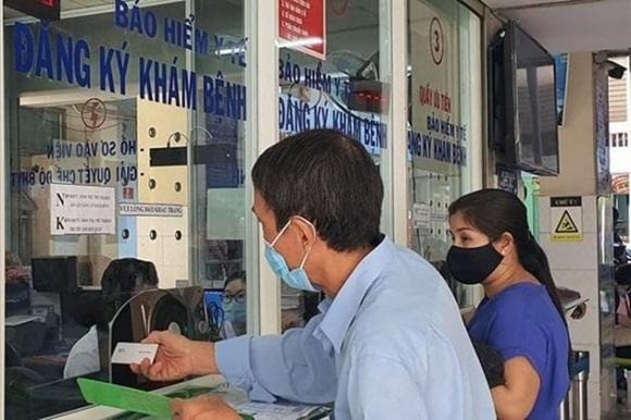 Cụ thể, tại điểm a khoản 1 Điều 2 của Nghị quyết nêu rõ: người tham gia BHYT thuộc hộ Shbet111 slot, casino, thể thao, xổ số cận nghèo và người cao tuổi từ đủ 75 tuổi trở lên đang hưởng trợ cấp hưu trí xã hội sẽ được hưởng mức thanh toán 100% chi phí khám, chữa bệnh trong phạm vi quyền lợi BHYT.    
