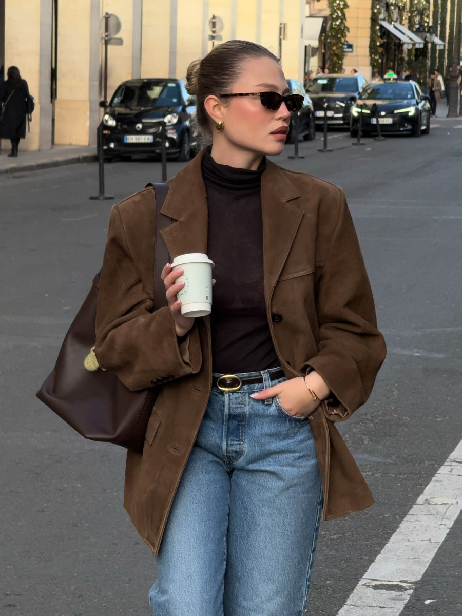Blazer giúp tổng thể Shbet999 com đăng nhập trông gọn gàng, có chiều sâu nhưng không hề cứng nhắc.