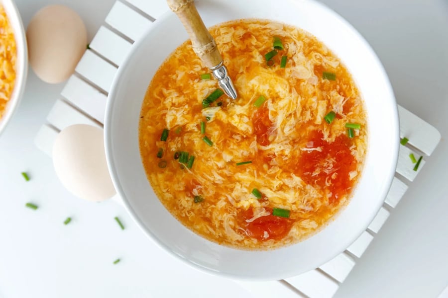 Cách nấu canh trứng cà chua ngon