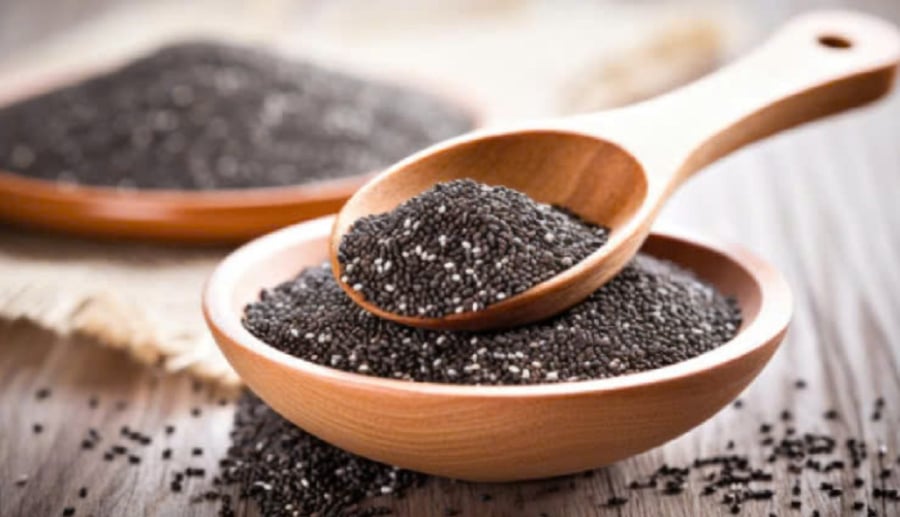 Ăn hạt chia trước bữa chính khoảng 20–30 phút là một cách ăn hạt chia giúp giảm mỡ rõ rệt