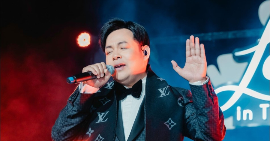 Quang Lê tiết lộ mỗi tháng thu gần nửa tỷ