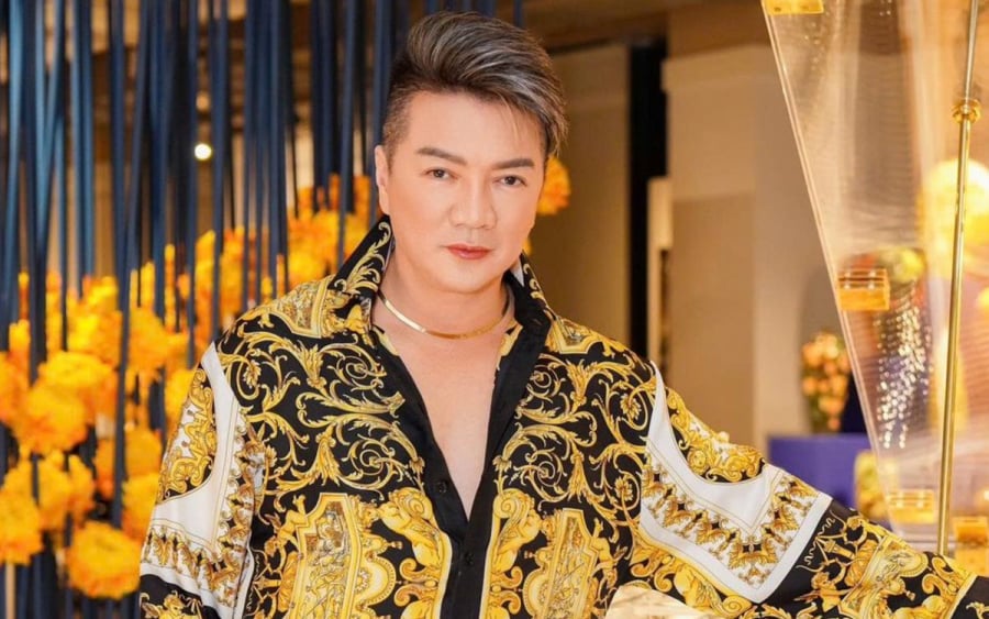 Đàm Vĩnh Hưng bóc trần nhiều góc khuất của showbiz  