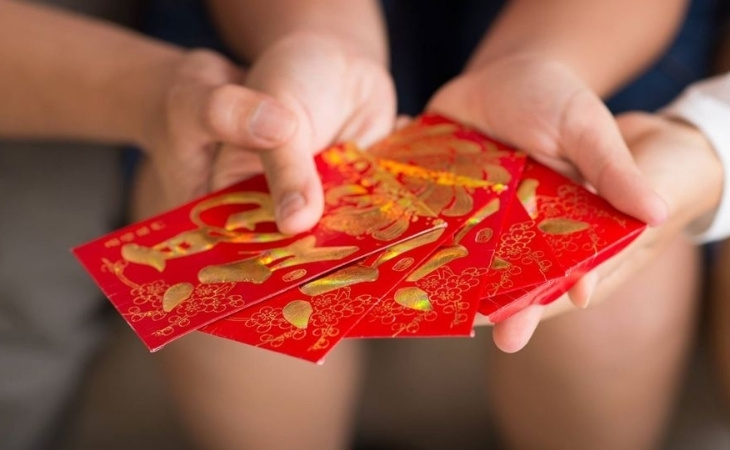 Lì xì lấy may    
