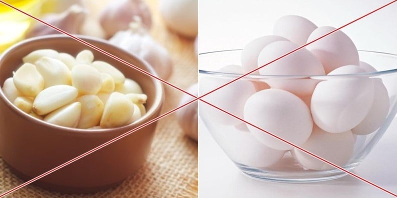 Trứng kỵ ăn chung với tỏi