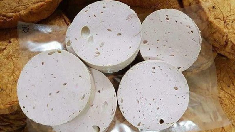 Mẹo bảo quản giò lụa sau Tết giữ trọn mùi vị thơm ngon, không bị khô, bã