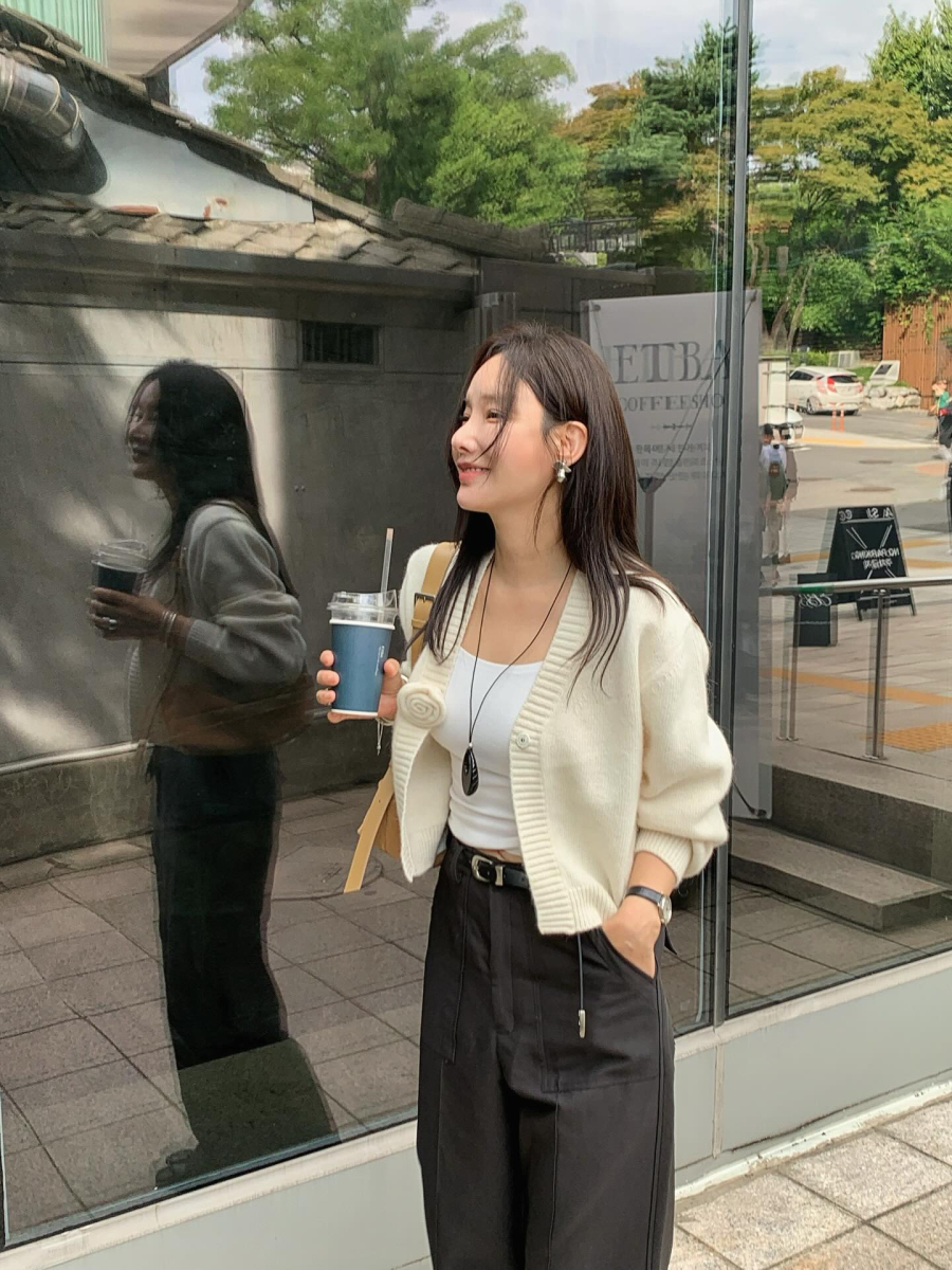 Cardigan dáng ngắn giúp cải thiện tỷ lệ Sh88bet đăng ký miễn phí, trong khi dáng dài mang lại vẻ nữ tính, nhẹ nhàng hơn.