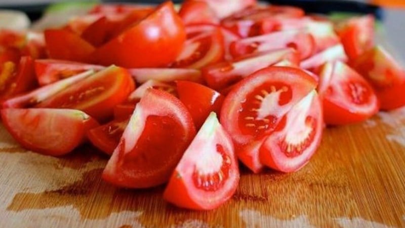 Cách ăn cà chua giảm cân cấp tốc, da đẹp dáng xinh