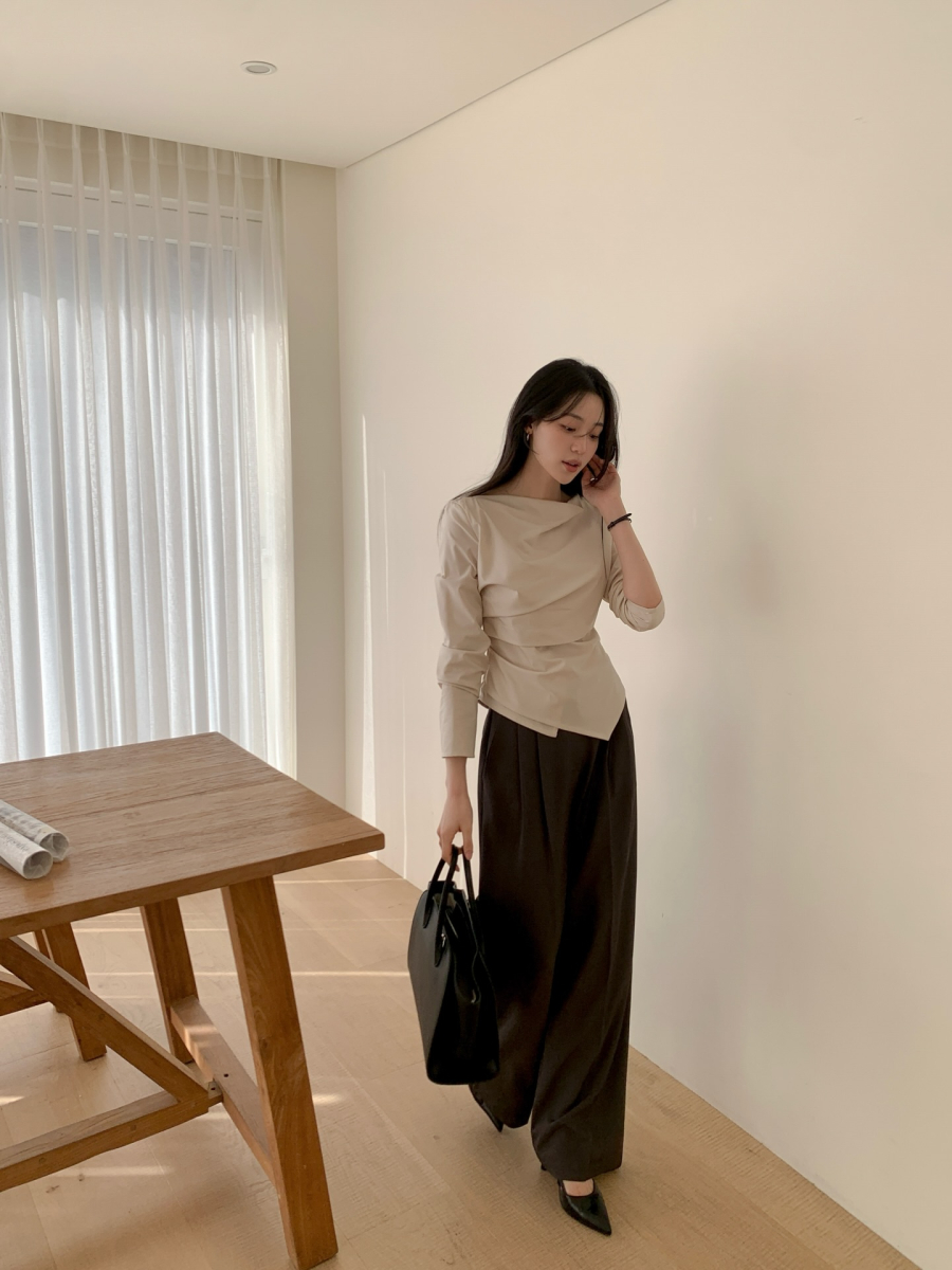 Bảng màu có thể linh hoạt tùy cá tính, từ những tông trung tính an toàn đến sắc màu nổi bật vừa đủ để tạo điểm nhấn.