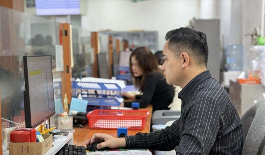 Bộ Nội vụ cho biết đang triển khai các nhiệm vụ theo các kết luận của Bộ Chính trị năm 2025, đồng thời phối hợp với các bộ, ngành Shbet888.com tỷ lệ cược cao phương án cải cách chính sách tiền lương.    
