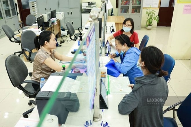 Trước đó, Nghị quyết 27-NQ/TW năm 2018 đã đặt ra định hướng xây dựng và ban hành hệ thống 5 bảng lương mới theo vị trí việc làm, chức danh và chức vụ lãnh đạo để thay thế hệ thống bảng lương hiện hành.