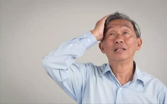 Sau quá trình học y, tôi nhận ra rằng nếu xuất hiện bất kỳ triệu chứng nào trong số 7 triệu chứng quan trọng sau đây, bạn nên kiểm tra sức khỏe mạch máu não càng sớm càng tốt.    