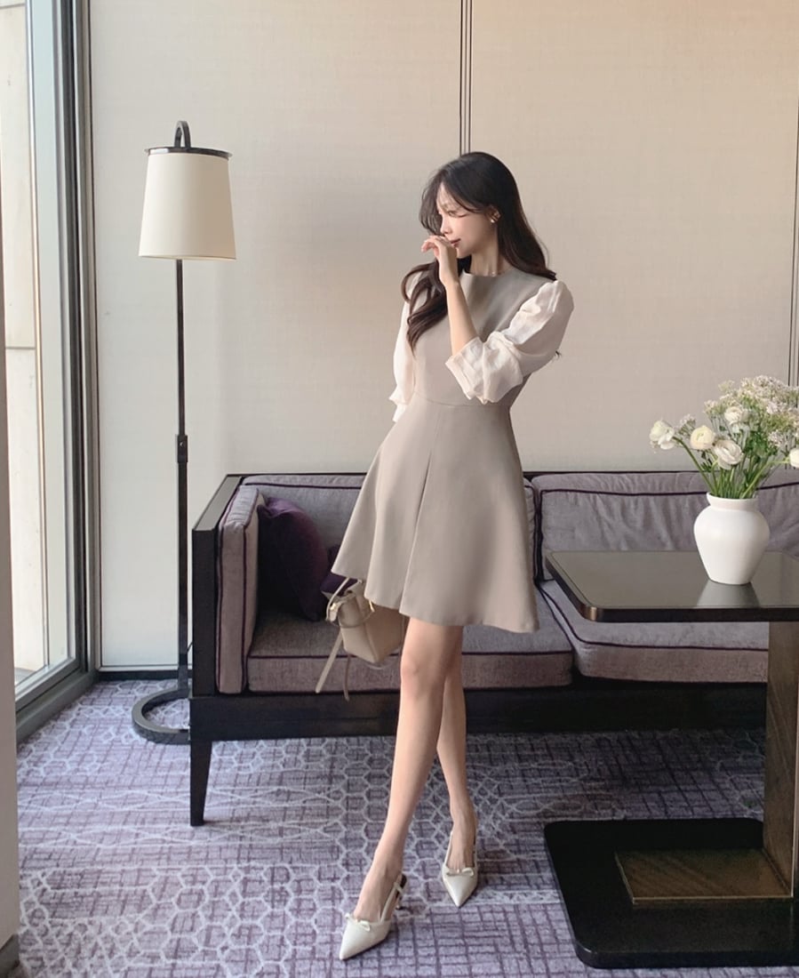  Thiết kế này giúp định hình lại tỷ lệ Sh88bet đăng ký miễn phí bằng cách làm nổi bật vòng eo, từ đó tạo hiệu ứng thon gọn cho toàn bộ vóc dáng.