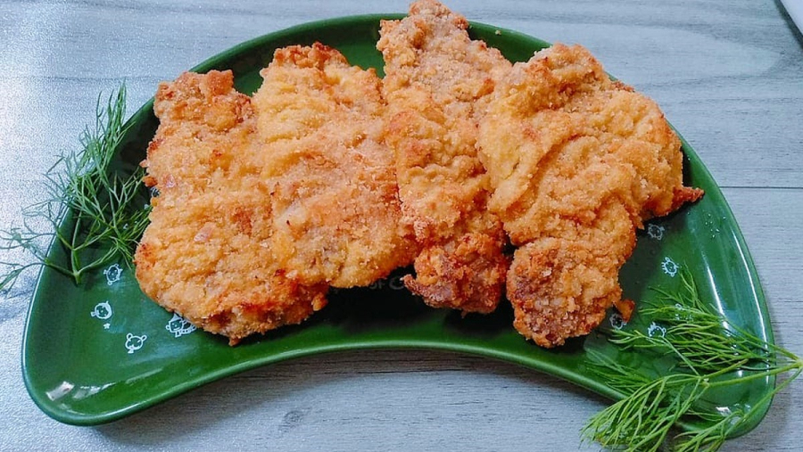 Thịt chiên xù