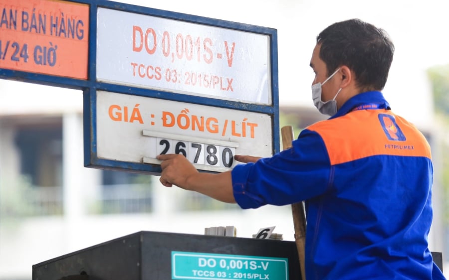 Giá xăng dầu ngày 9/4/2026: Đồng loạt đảo chiều