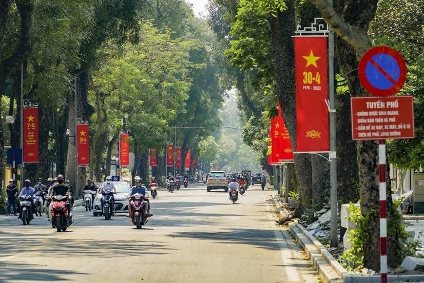 Trước đó, trong việc sắp xếp lịch nghỉ lễ Quốc khánh 2/9, Bộ Nội vụ cũng từng đề xuất phương án hoán đổi ngày làm việc để đảm bảo kỳ nghỉ liền mạch cho người lao động.    