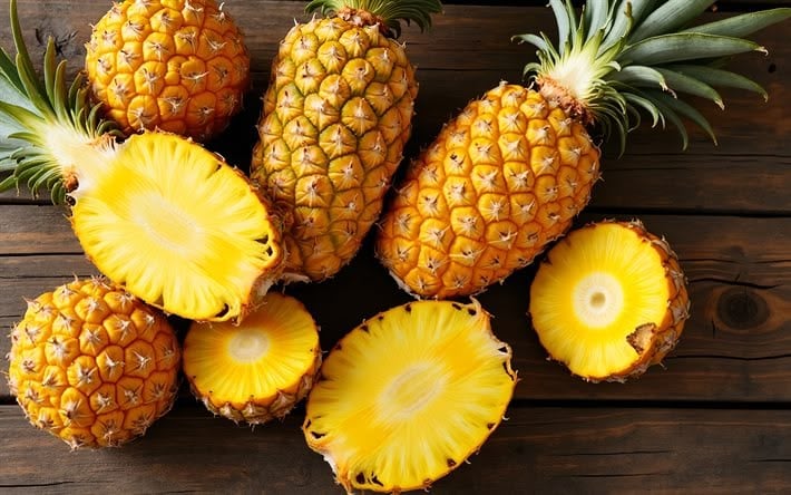 Dứa là loại trái cây phổ biến vào mùa hè, dứa rất giàu vitamin C