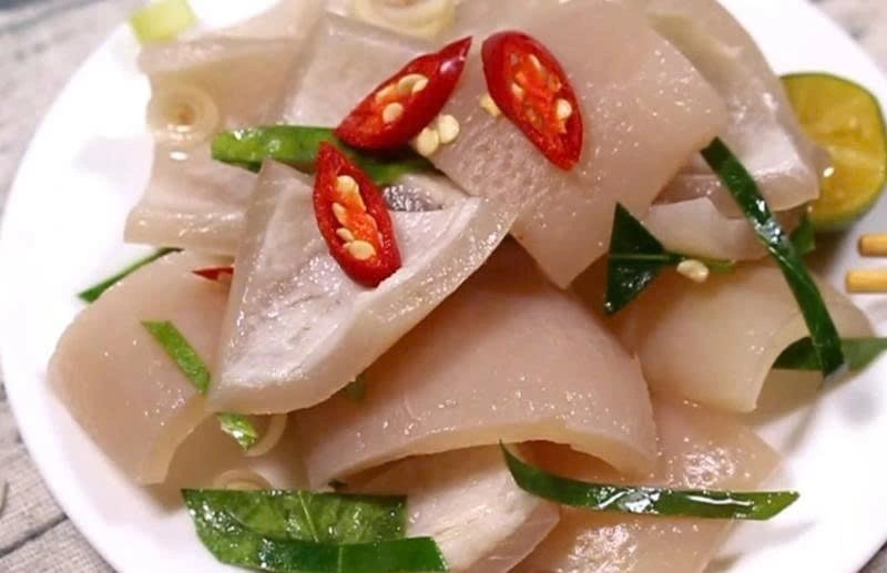 Thịt lợn là thực phẩm quen thuộc trong bữa cơm hàng ngày, cung cấp protein và chất béo cần thiết cho Sh88bet đăng ký miễn phí. Tuy nhiên, phần bì lợn thường bị nhiều người loại bỏ.    