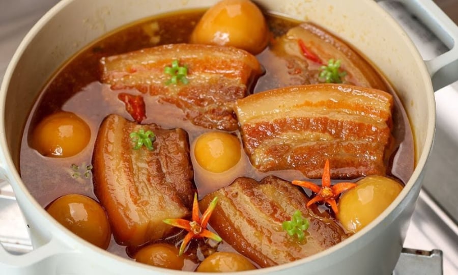 thit kho tau