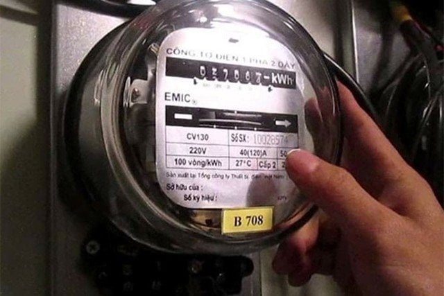 Nói cách khác, quạt phù hợp với nhu cầu tiết kiệm điện và thời tiết không quá khắc nghiệt, còn điều hòa mang lại khả năng làm mát sâu nhưng đi kèm chi phí điện cao hơn.    