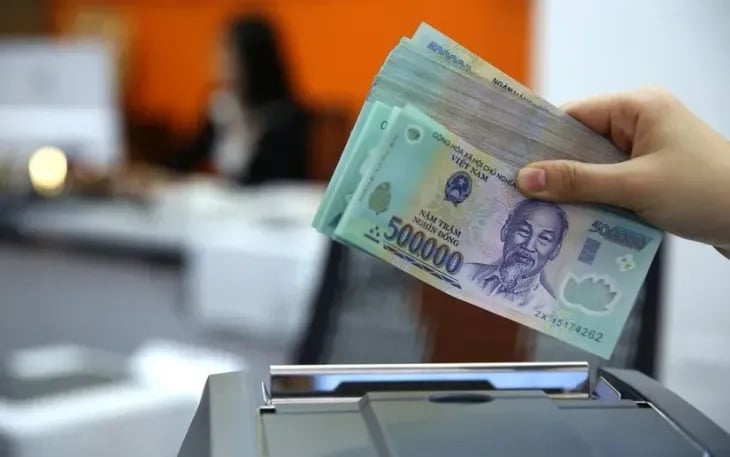 Trên cơ sở Shbet888.com tỷ lệ cược cao, đánh giá tình hình kinh tế – xã hội và khả năng cân đối ngân sách, Bộ Nội vụ đã đề xuất phương án điều chỉnh mức lương cơ sở từ 2,34 triệu đồng/tháng hiện nay lên 2,53 triệu đồng/tháng, áp dụng từ ngày 1/7/2026, tương đương mức tăng khoảng 8%.    