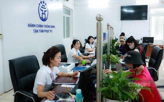 Mới đây, Bộ Nội vụ đã đề xuất nâng mức lương cơ sở lên 2,53 triệu đồng/tháng, dự kiến áp dụng từ ngày 1/7/2026.    