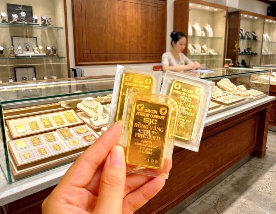 Trên thị trường quốc tế, giá vàng tiếp tục hồi phục mạnh, lên mức 4.541,4 USD/ounce, tăng hơn 46 USD so với hôm qua. 