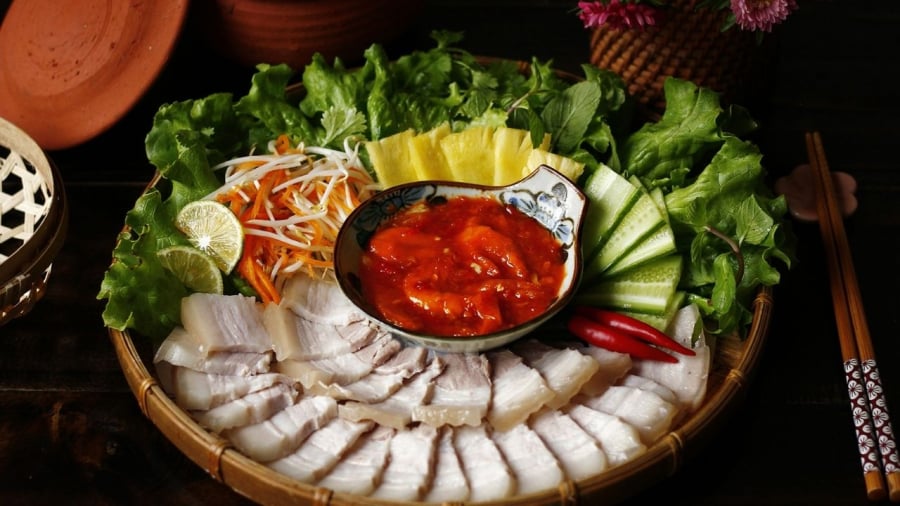 Để luộc thịt heo không bị hôi, miếng thịt mềm mọng, bạn cần biết những mẹo nhỏ dưới đây.