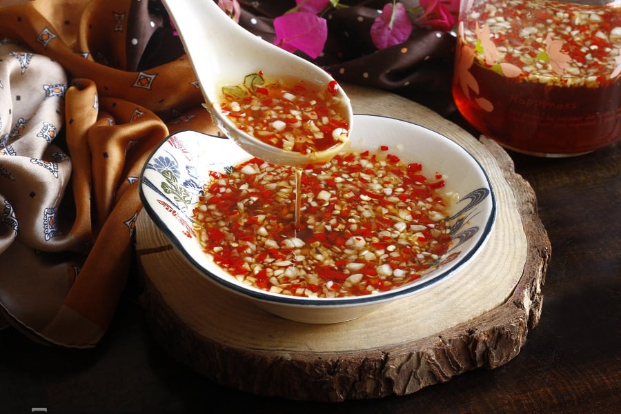 Loại nước chấm này có thể dùng cùng thịt luộc, rau luộc, nem rán, chả giò, bánh cuốn, bánh xèo hay nhiều Shbet0099 cá cược trực tuyến Shbet111 slot, casino, thể thao, xổ số khác.