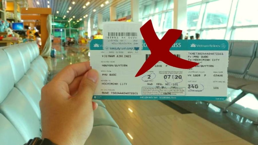 Tại sao bạn tuyệt đối không được chụp hình vé máy bay đăng lên mạng?