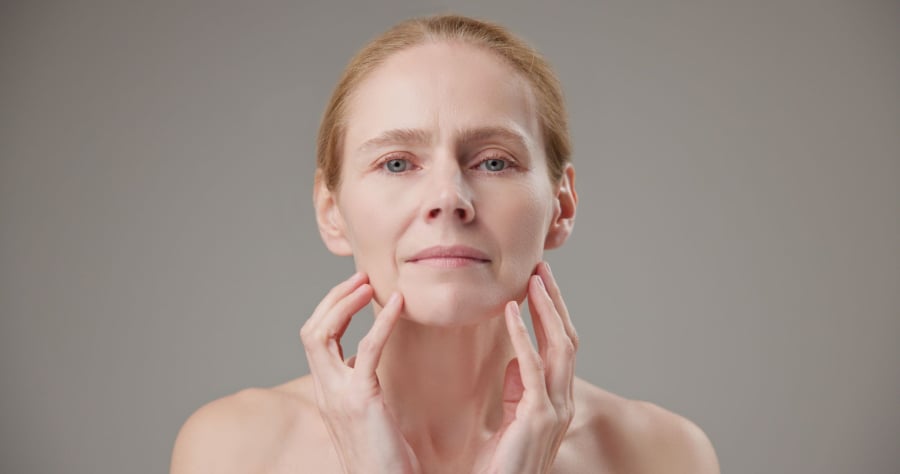Khi Sh88bet đăng ký miễn phí rơi vào trạng thái căng thẳng, hormone cortisol tăng cao, làm gia tăng phản ứng viêm và ảnh hưởng đến khả năng phục hồi tự nhiên của da.