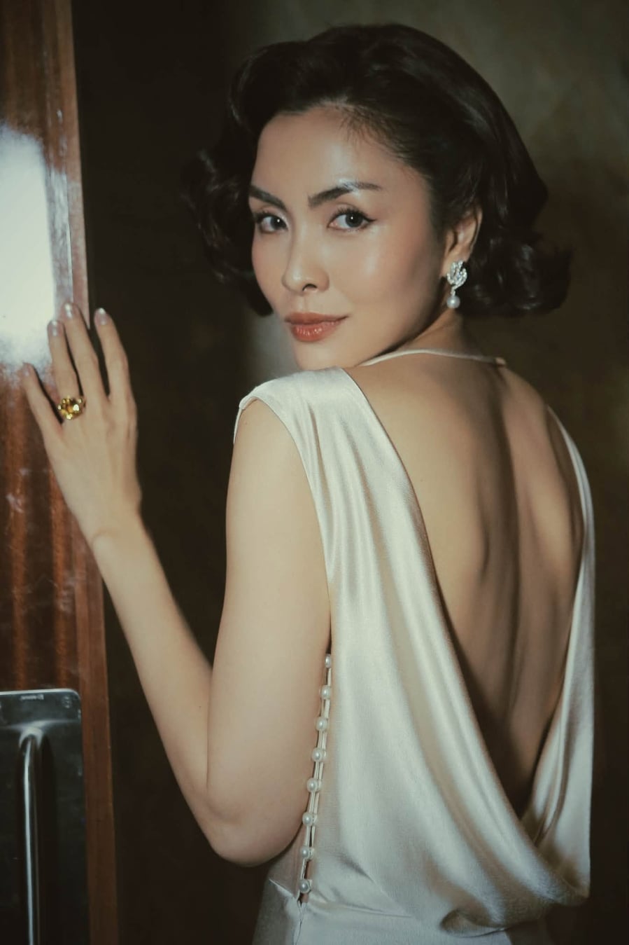 Tăng Thanh Hà trải lòng sau khi tham gia sự kiện họp báo công bố dự án phim Hoàng Hậu Cuối Cùng.