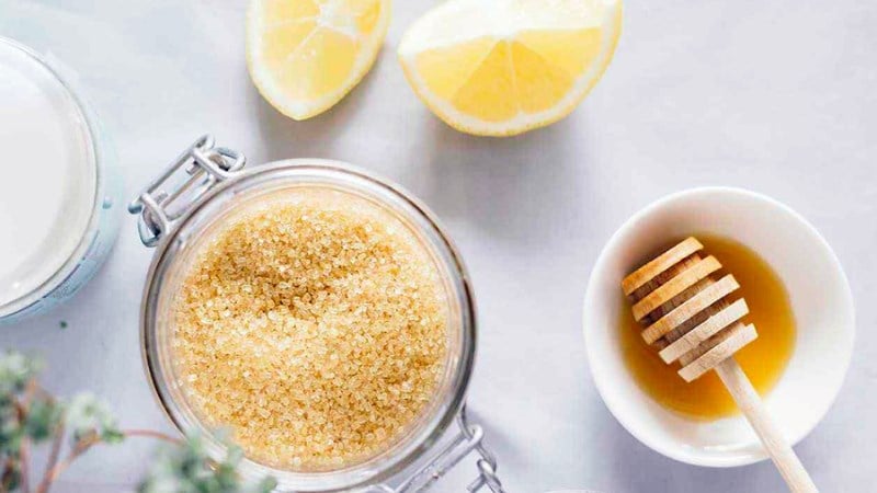 Dù mang lại nhiều lợi ích nhưng việc tẩy tế bào chết bằng chanh quá thường xuyên không đồng nghĩa với hiệu quả tốt hơn.