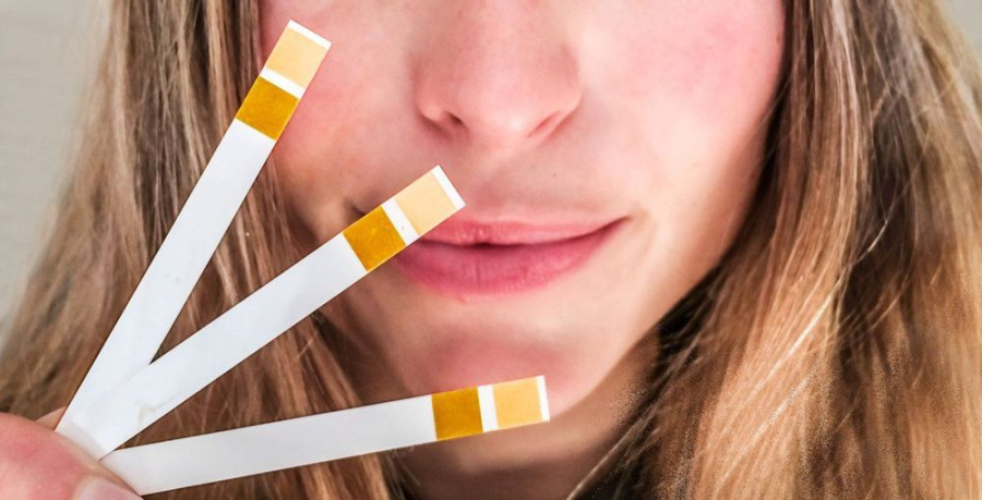 Làm sạch là bước quan trọng nhưng không nên khiến da mất đi lớp dầu bảo vệ tự nhiên.