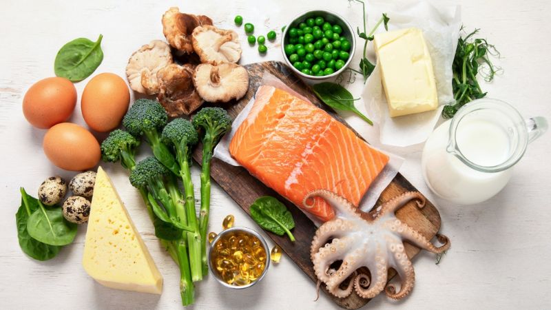 ca-beo-va-trung-la-nguon-vitamin-d-quan-trong-ho-tro-suc-khoe-sau-50
