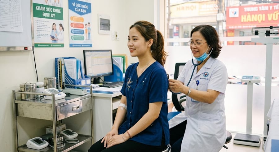 Đây là lý do chính giải thích tại sao rất nhiều phụ nữ trung niên, dù cả đời không hút một điếu thuốc nào, vẫn bị chẩn đoán mắc ung thư phổi.    