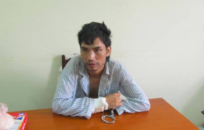 Đối tượng tại cơ quan công an