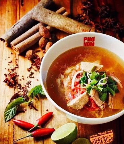 Vua Khải Định và thái tử Vĩnh Thụy