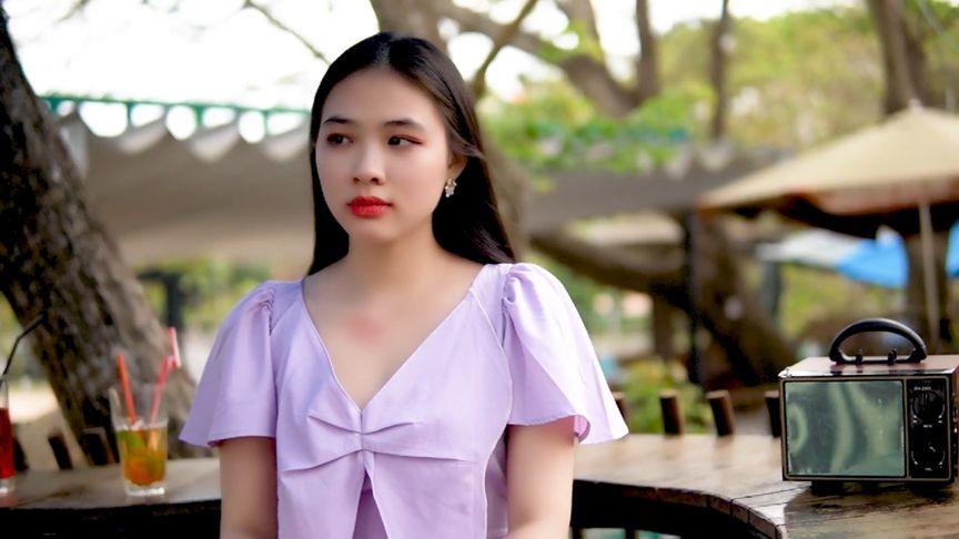 Trước đây, Kim chỉ hẹn hò với những chàng trai kém mình 5 tuổi. Sau cuộc hôn nhân đổ vỡ với cầu thủ bóng rổ Kris Humphries, Kim đổi gout sang yêu những anh chàng già hơn mình như Kanye West.