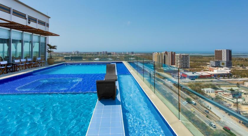Với bộ Shbet999 com đăng nhập này Trương Hinh Dư đã khoe trọn được hình thể chuẩn với số đo 3 vòng là 88-61-89